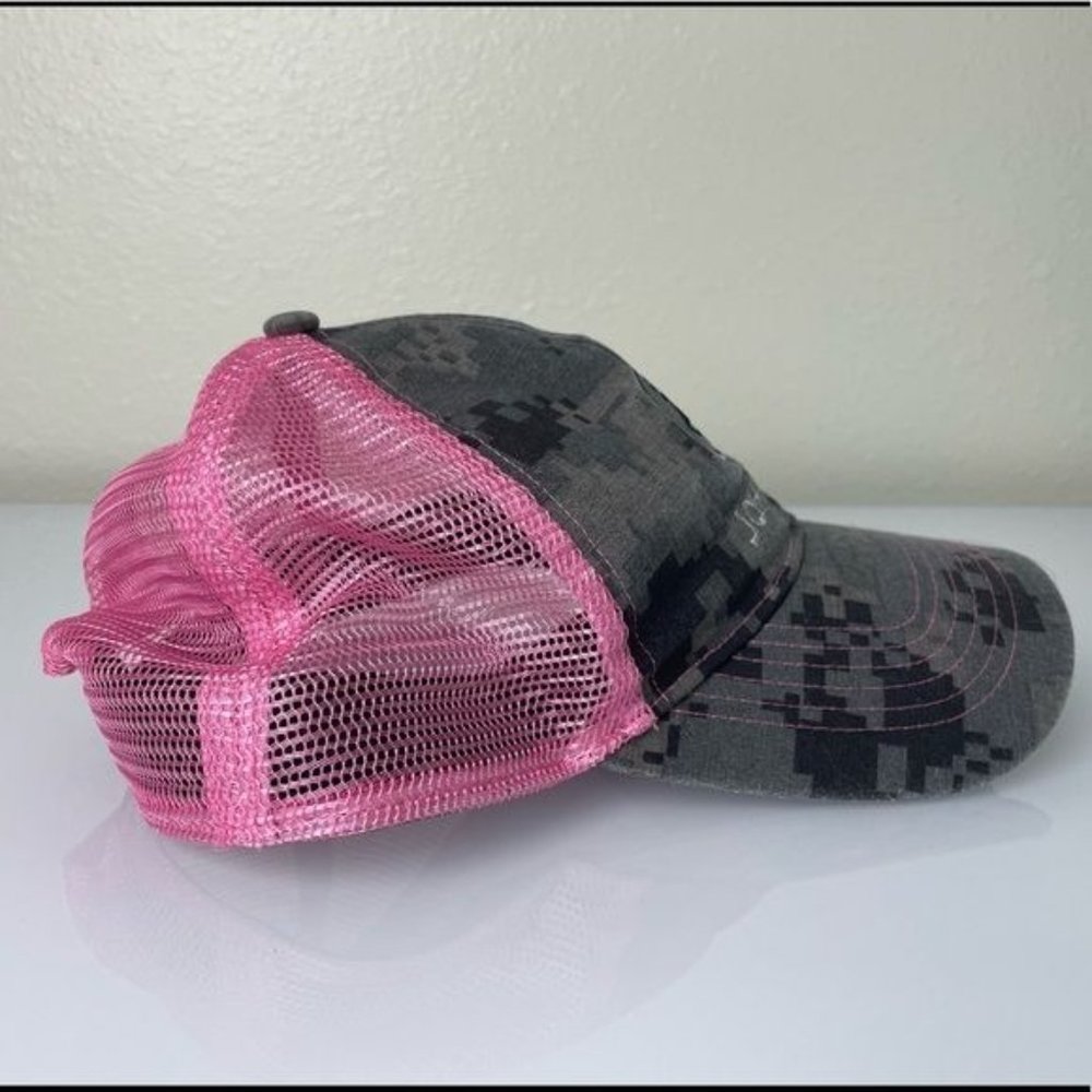 John Deere Gray & Pink Camo Adjustable Hat - Picture 3 of 13